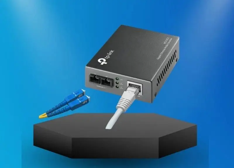 Медиаконвертер TP-Link MC210CS (Black) - 3