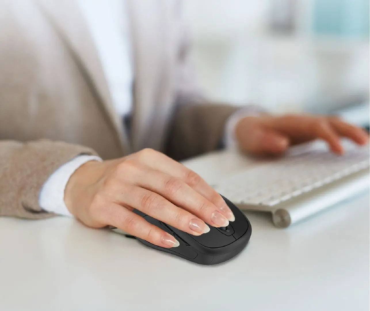 Беспроводная мышь Promate Clix-9 (Black) - 2