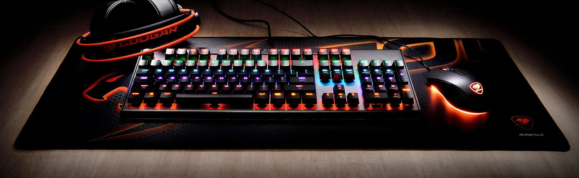 Covoras pentru mouse Cougar Arena (Black)