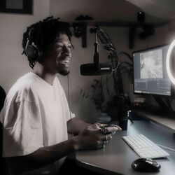 Microfon Shure MV7 (Black) Thumb