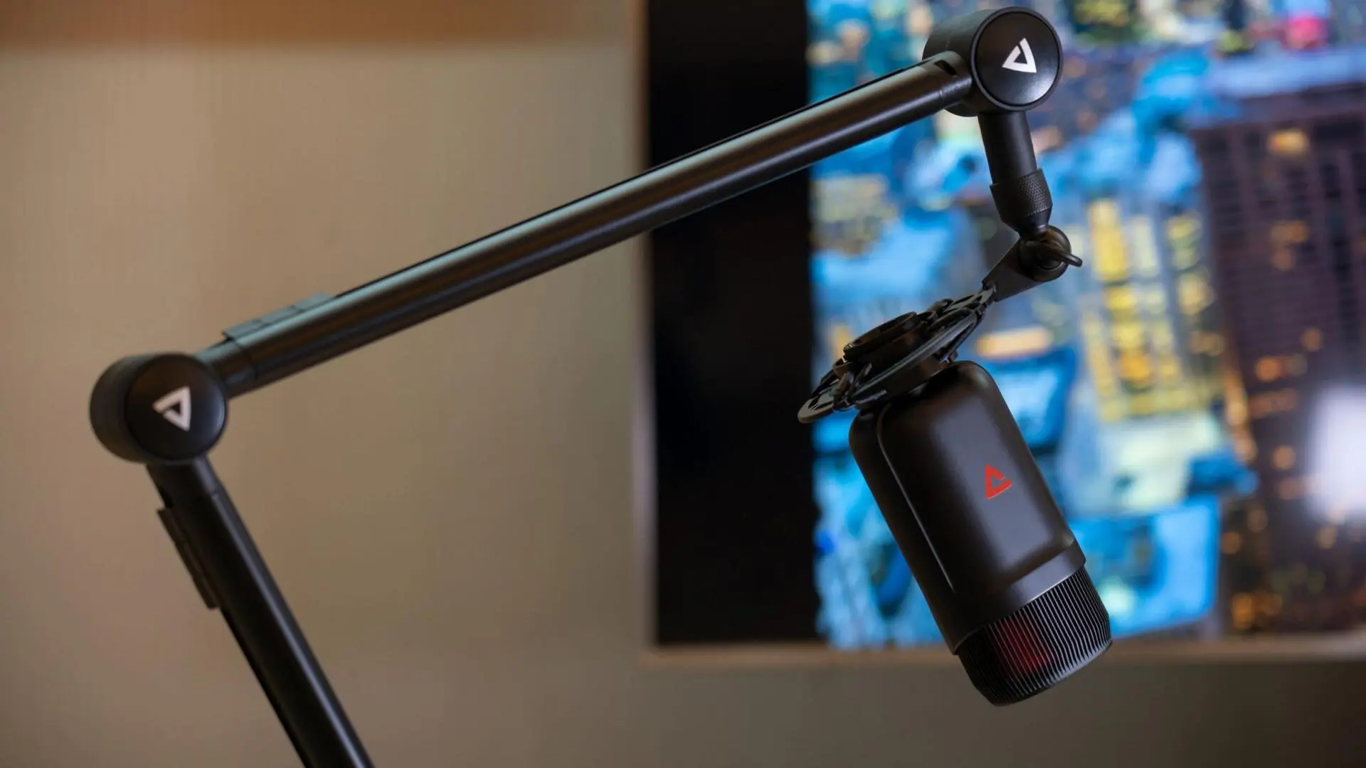 Настольный микрофон Thronmax Mdrill Zone M5 XLR (Jet Black)