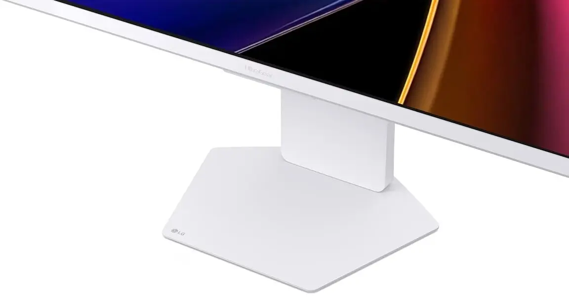 Монитор LG UltraGear 32G810SA-W (White)