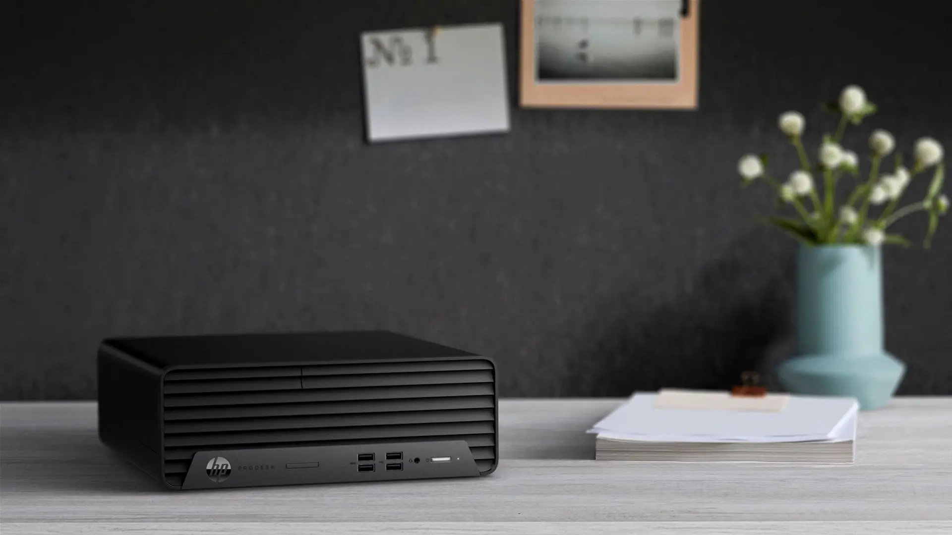 Sistem PC HP ProDesk 400 G7 5U5E4EA Intel Core i3-10100 8GB DDR4/256GB SSD W10Pro (Black)