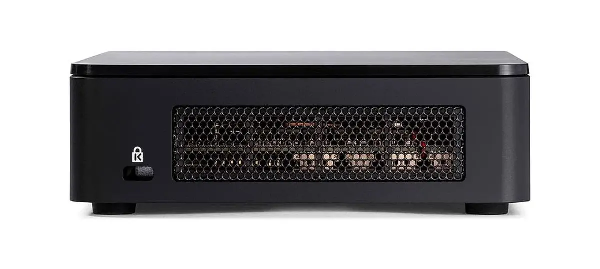 Неттоп Intel NUC 12 Pro NUC12WSKi5 Intel Core i5-1240P DDR4/M.2 (Black)