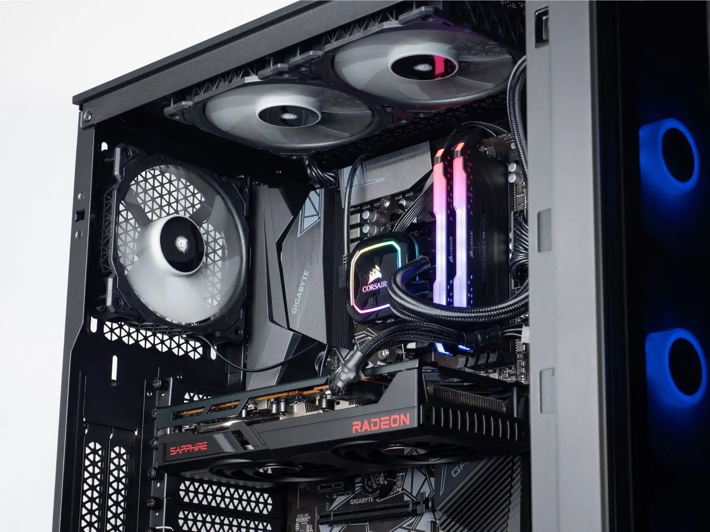 Sistem PC Optimus E-Sport GB550T-CR1 AMD Ryzen 7 3800X 16GB DDR4/1TB SSD (Black)