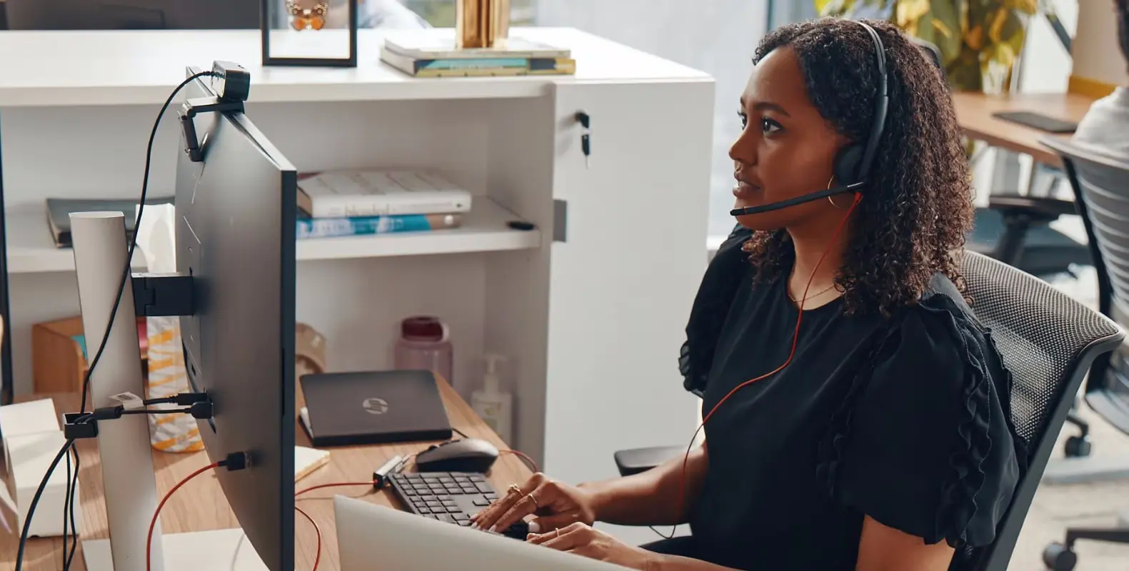 Моногарнитура Poly Blackwire 3210 Monaural 8X214AA (Black)