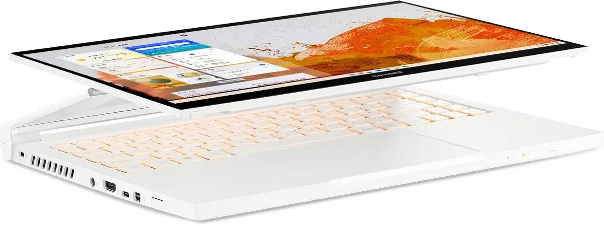 Ноутбук Acer ConceptD 3 Ezel CC315-73G-508U Intel Core i5-11400H 16GB DDR4/512GB SSD (White)