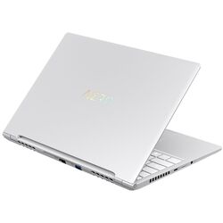 Laptop Gigabyte Aero 14 OLED BMF-H2EEBB3SH Intel Core i7-13700H 16GB LPDDR5/1TB SSD Win11 Home (Twilight Silver) Thumb
