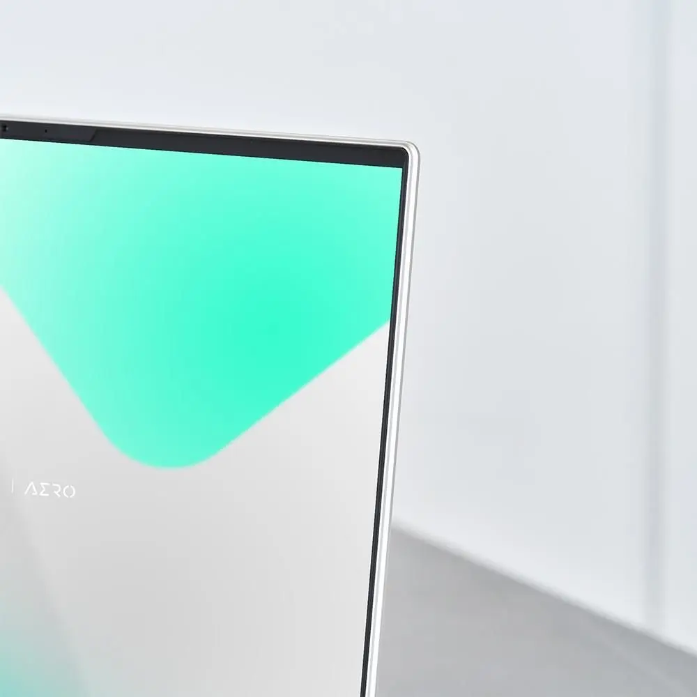 Laptop Gigabyte Aero 16 OLED BSF-H3EE954SH Intel Core i7-13700H 16GB DDR5/1TB SSD Win11 Home (Twilight Silver) - 4