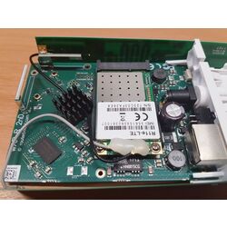 Wi-Fi адаптер Mikrotik R11e-LTE Thumb