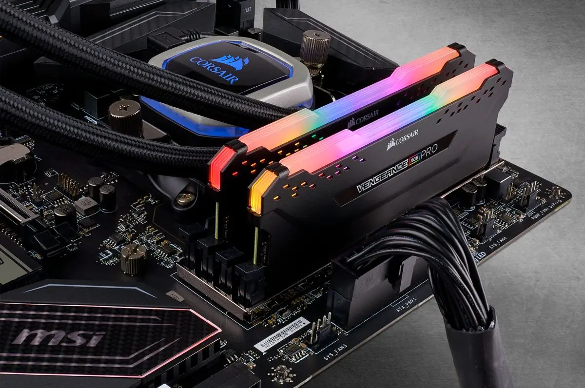 Оперативная память Corsair Vengeance RGB PRO DDR4 16GB (2x8) 2666MHz PC4-21300 CL16 (CMW16GX4M2A2666C16) - 5