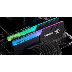 Memorie operativa G.Skill Trident Z RGB DDR4 16GB (2x8) 3600MHz PC28800 CL18 (F4-3600C18D-16GTZRX) Thumb