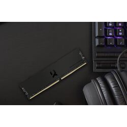 Memorie operativa GoodRAM DDR4 16GB 3600MHz CL18 (IRP-K3600D4V64L18/16G) Thumb