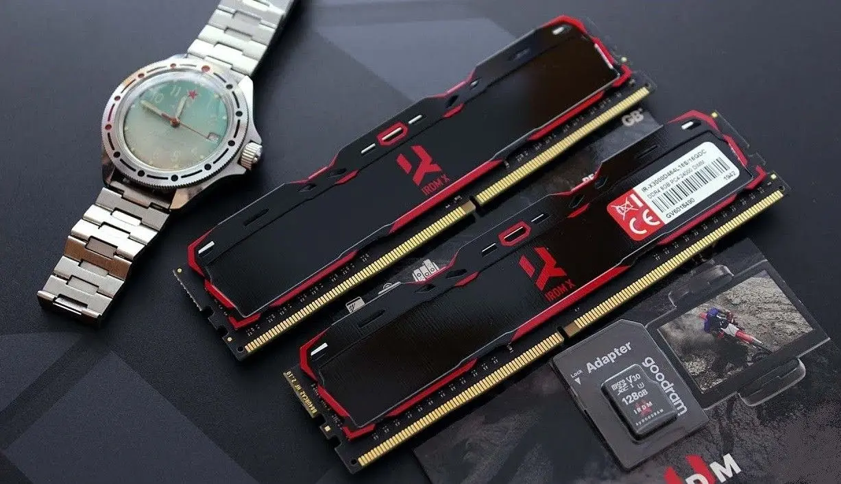 Memorie operativa Goodram IRDM X 16GB DDR4 3200MHz CL16 (IR-X3200D464L16A/16G) - 3