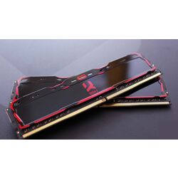 Memorie operativa Goodram IRDM X 16GB DDR4 3200MHz CL16 (IR-X3200D464L16A/16G) Thumb