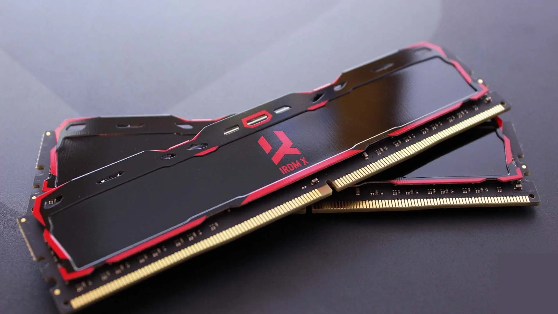 Memorie operativa Goodram IRDM X 16GB DDR4 3200MHz CL16 (IR-X3200D464L16A/16G) - 4