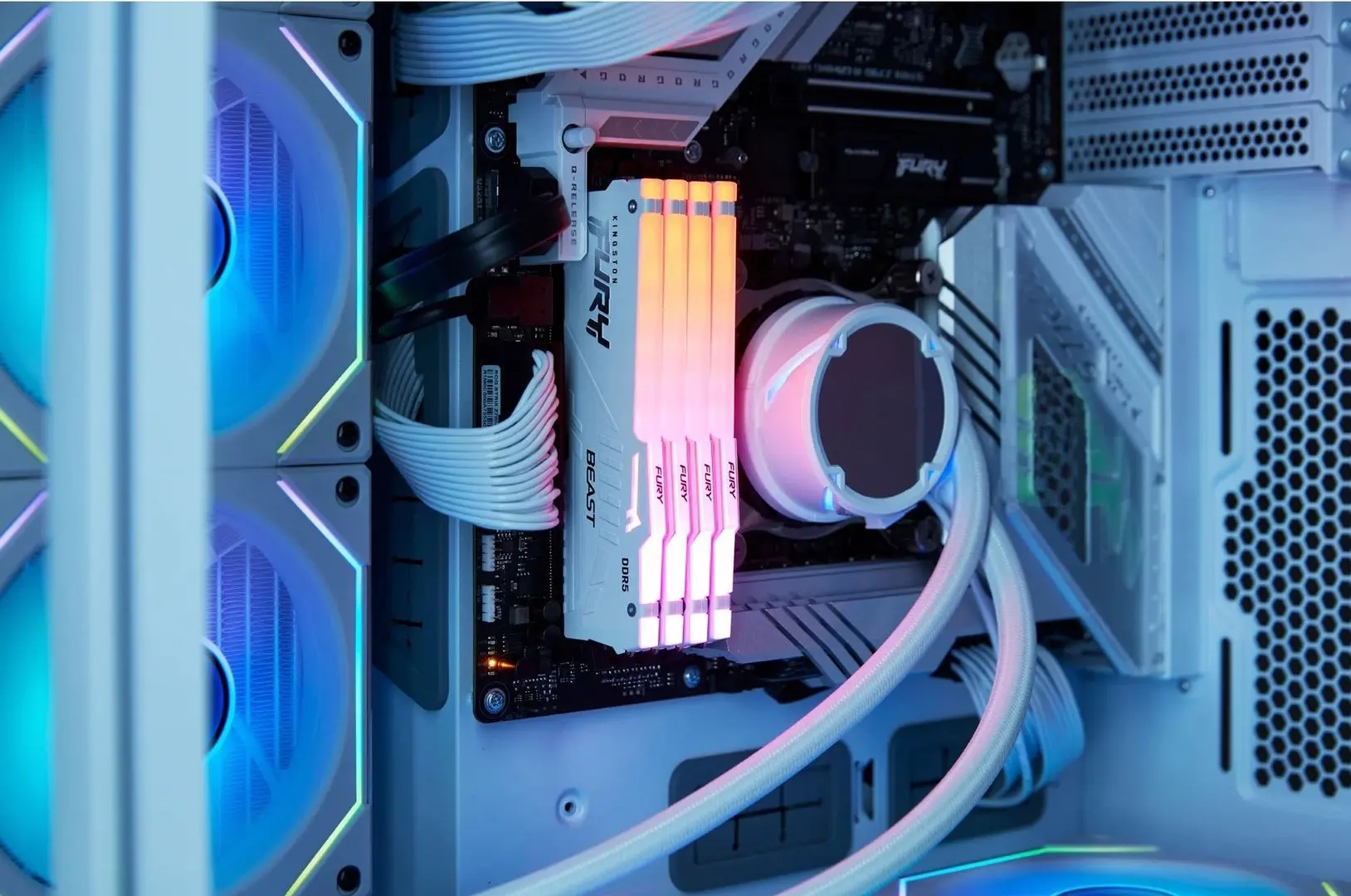 Оперативная память Kingston Fury Beast RGB White 16GB DDR5 5600MHz CL36 (KF556C36BWEA-16) - 3