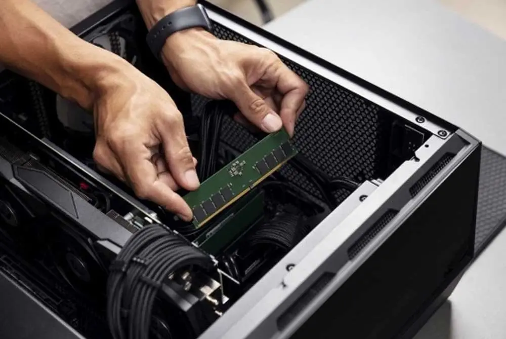 Оперативная память Kingston ValueRAM DDR5 16GB 5600Mhz CL46 (KVR56U46BS8-16) - 3