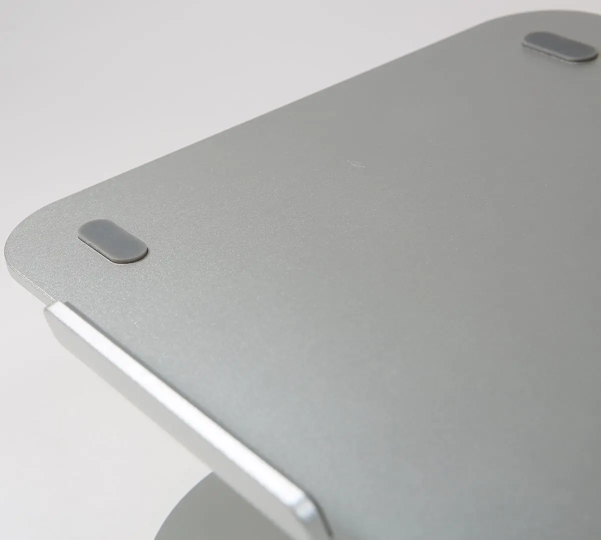 Подставка для ноутбука Pout Eyes 4 (Silver) - 4