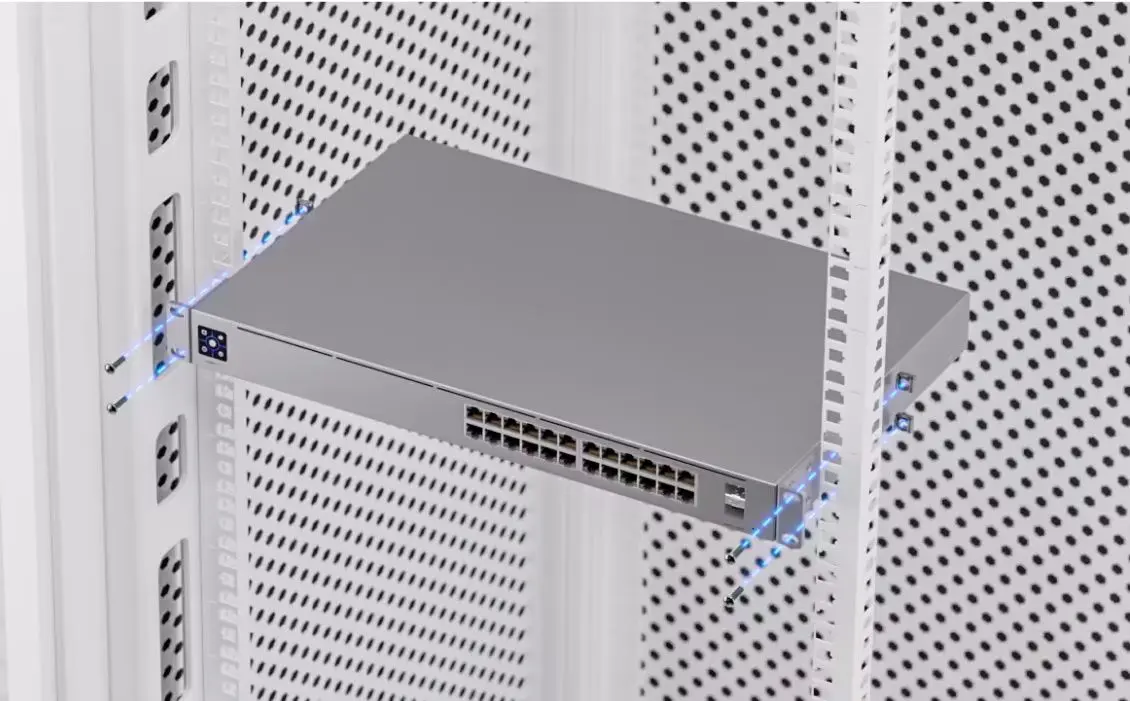 Коммутатор PoE Ubiquiti UniFi Switch Pro 24 PoE (Silver) - 3