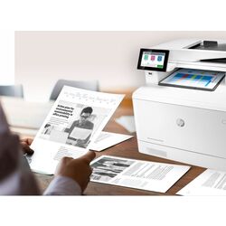 Multifunctional HP LaserJet Enterprise M480f (White) Thumb