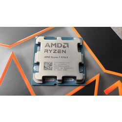 Процессор AMD Ryzen 7 9700X (Tray) Thumb
