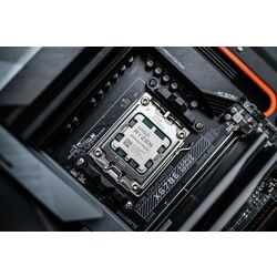 Процессор AMD Ryzen 9 7950X3D (Tray) Thumb