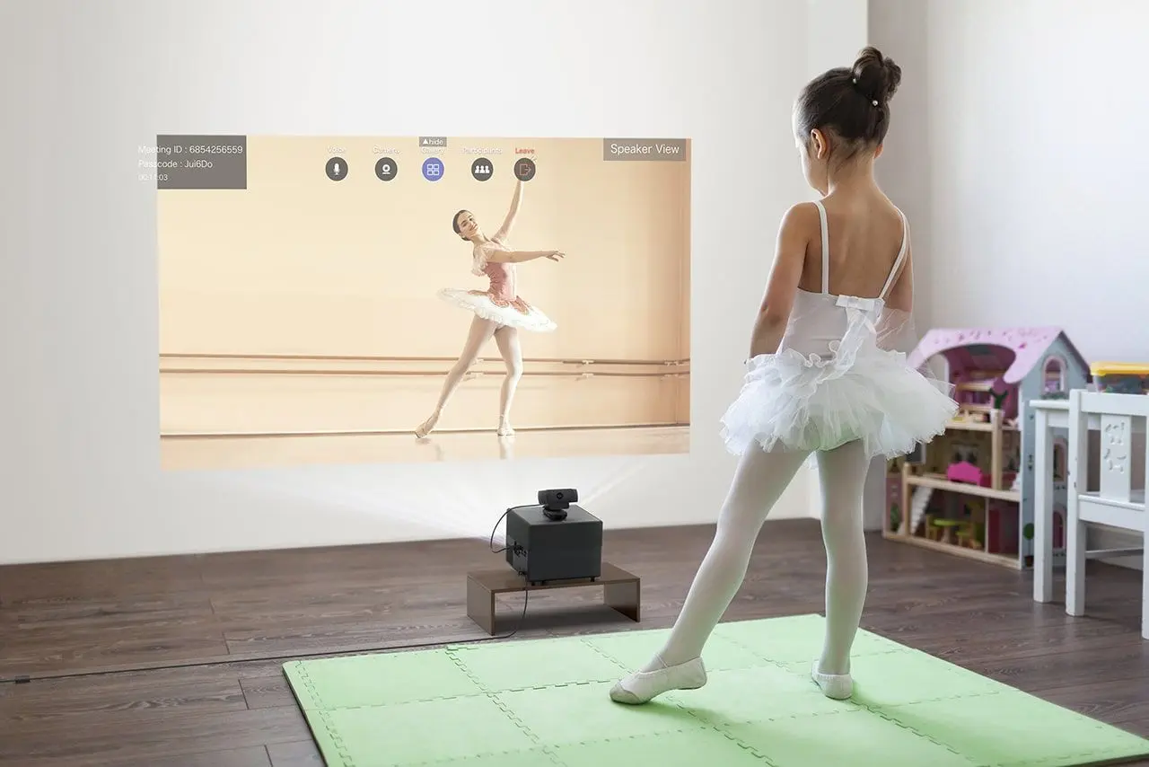 Проектор Epson EF-12 (Black)