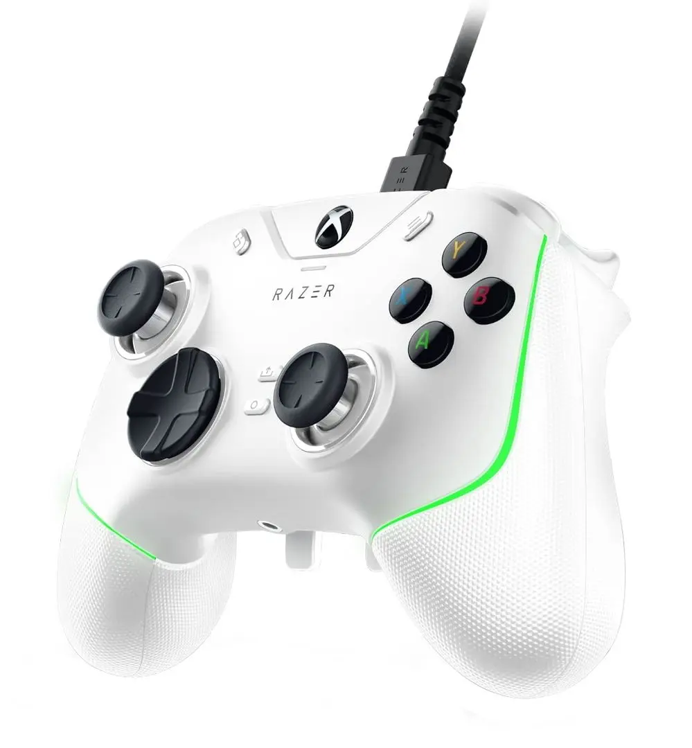Gamepad Razer Wolverine V2 Chroma (White)