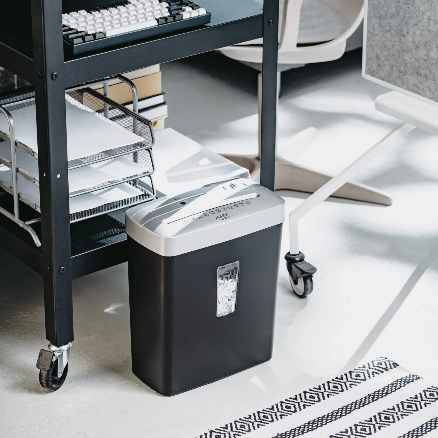 Шредер Adler AD 1037 (Black/Silver) - 12