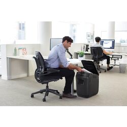 Шредер Fellowes AutoMax 150C (Black) Thumb