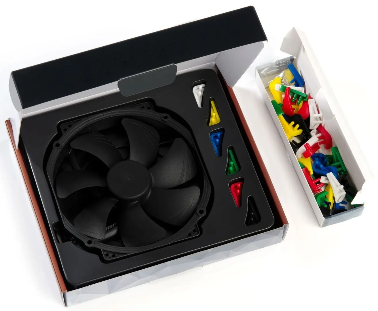 Вентилятор Noctua NF-A15 HS-PWM Chromax.Black.Swap (NF-A15-HS-PWM-CH.BKS) - 3