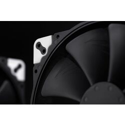 Вентилятор Noctua NF-A20 PWM Chrоmax.Black.Swap (NF-A20-PWM-CH.BK.S) Thumb