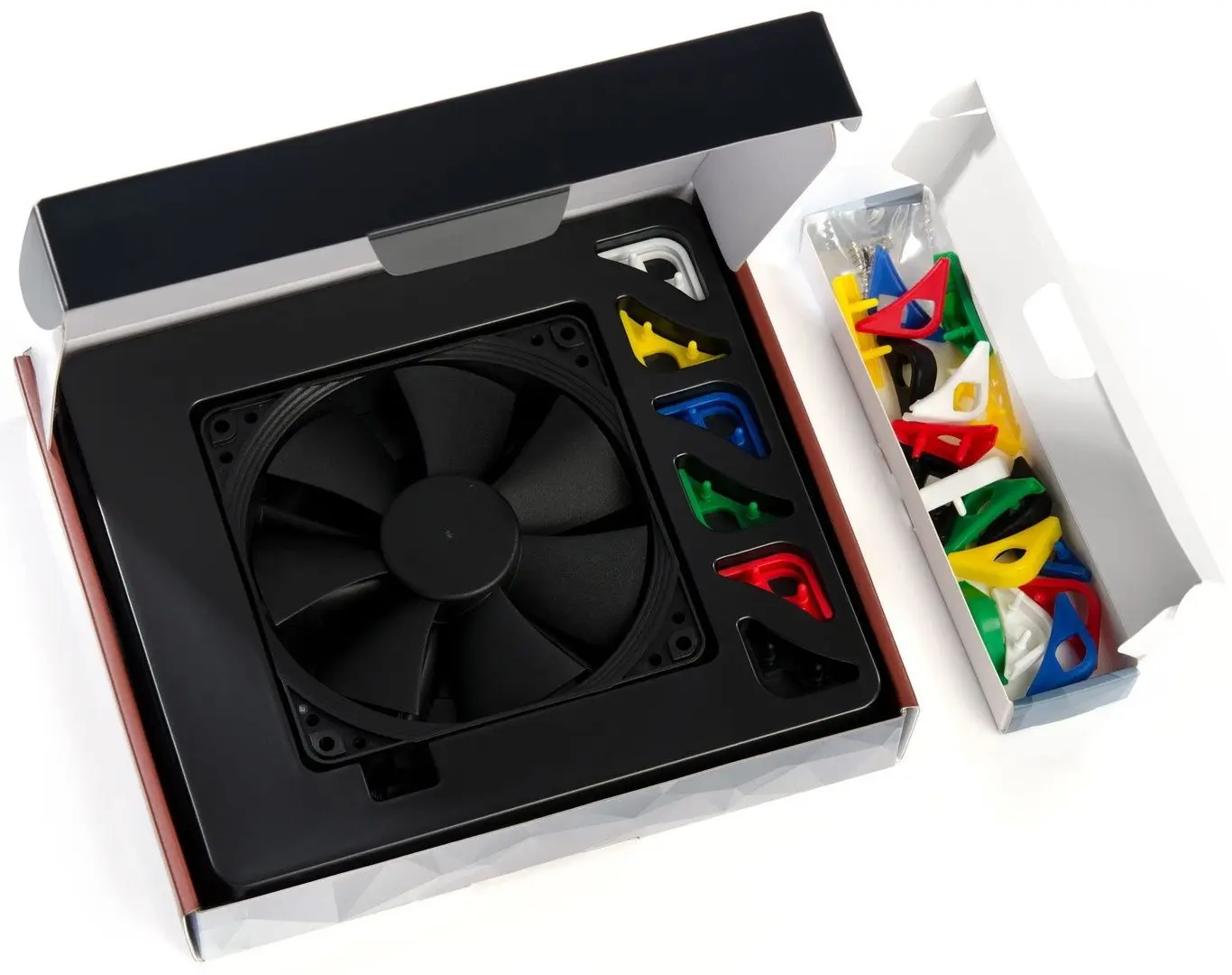 Вентилятор Noctua NF-F12 PWM Chromax.Black.Swap (NF-F12-PWM-CH.BK.S) - 3