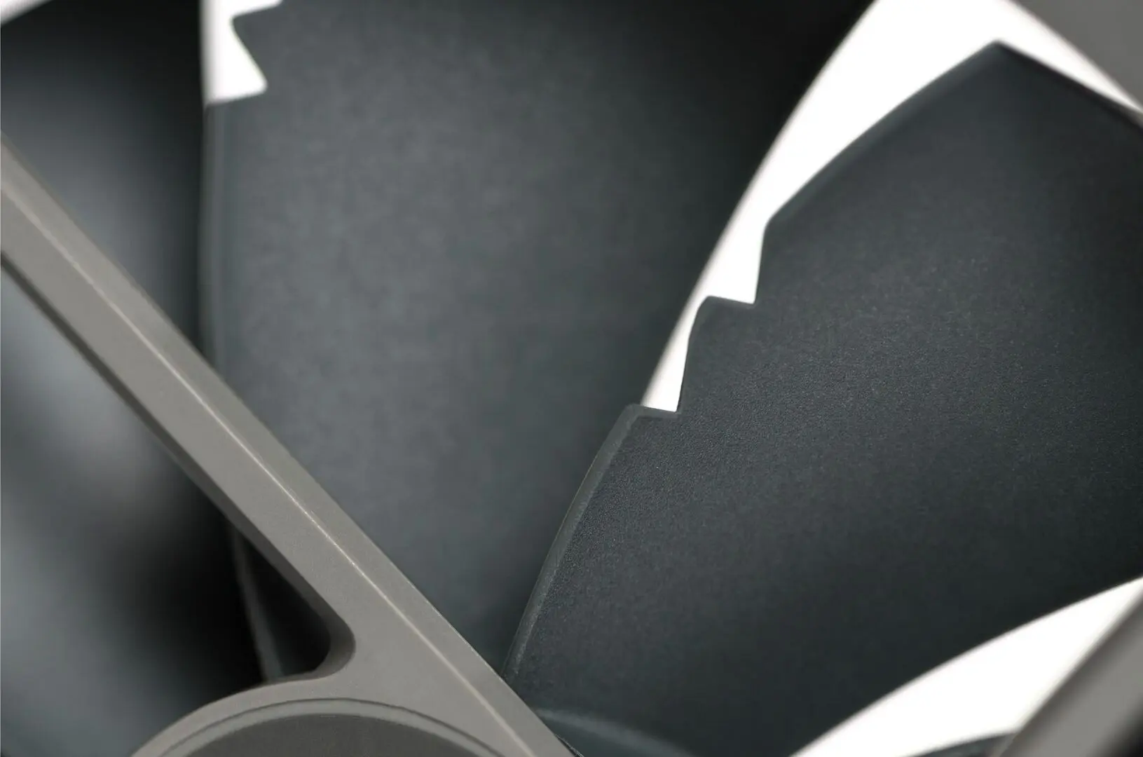 Вентилятор Noctua NF-P14s redux-1200 PWM (NF-P14S-REDUX-1200P) - 5