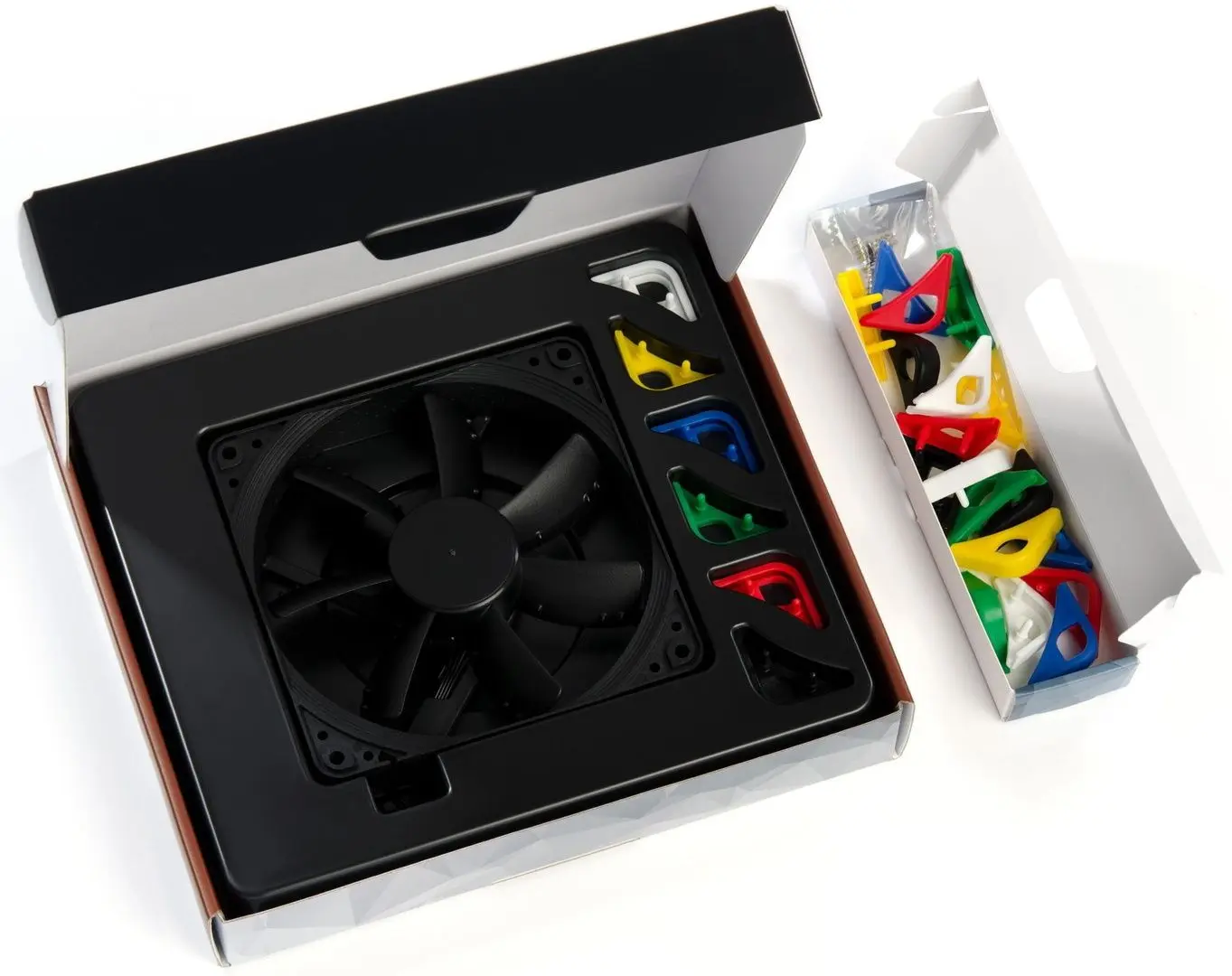 Вентилятор Noctua NF-S12A PWM Chromax.Black.Swap (NF-S12A-PWM-CH.BK.S) - 2