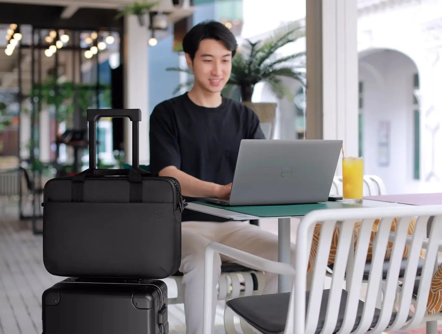 Geanta pentru laptop Dell Ecoloop Pro Briefcase CC5623 16