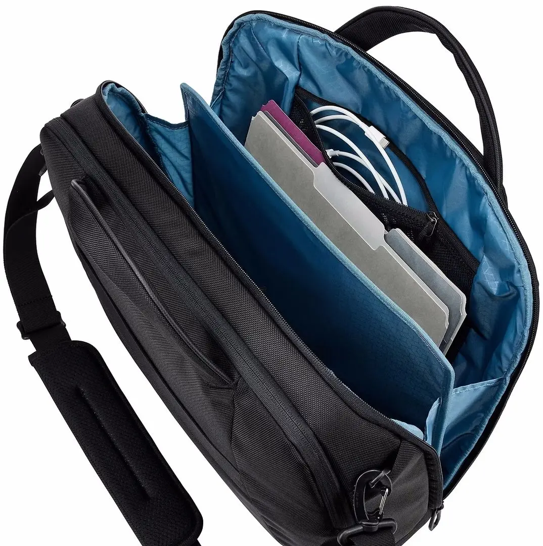 Geanta pentru laptop Thule Accent TACLB2216 15.6