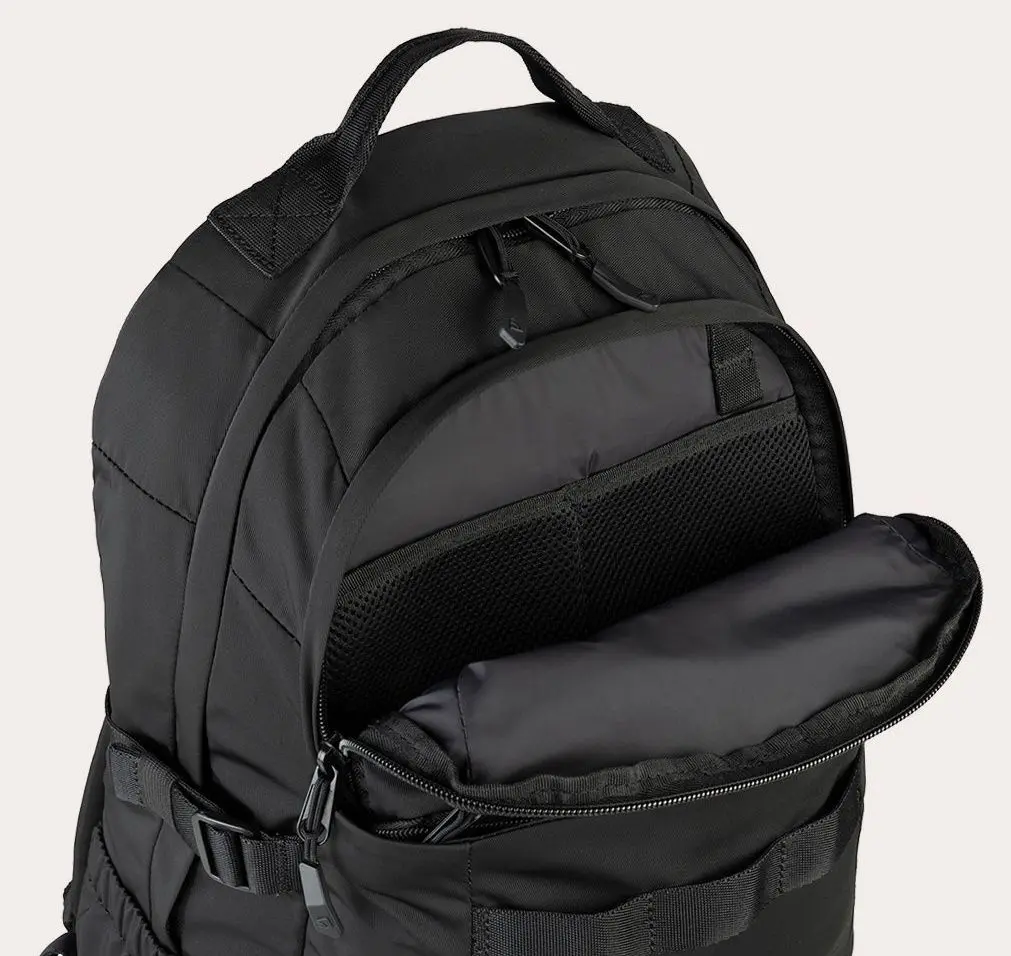 Рюкзак для ноутбука Tucano Band (Black)