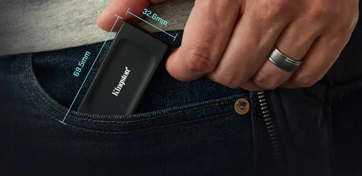 Твердотельный накопитель Kingston XS1000 1TB (SXS1000/1000GA)