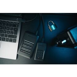 Внешний жесткий диск Verbatim Store n Go 2TB (53403) Thumb