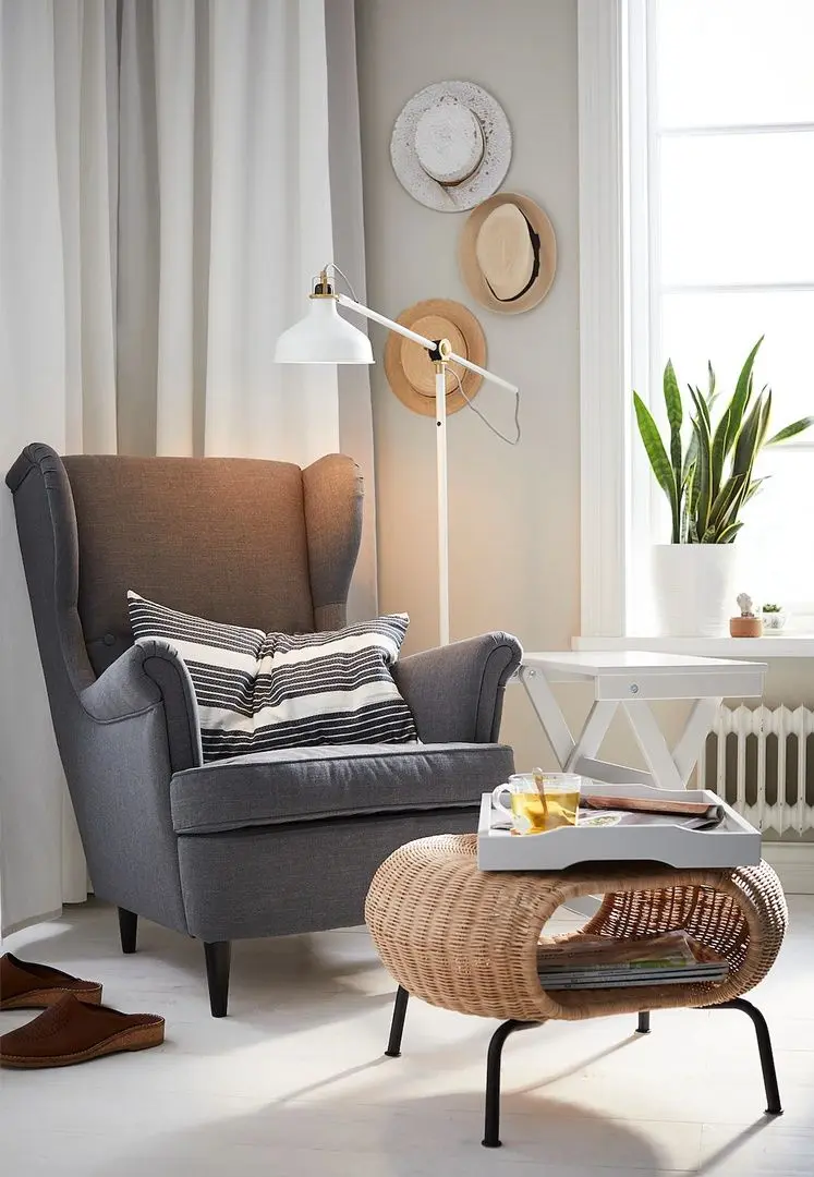 Masa reviste Ikea Gamlehult (Ratan/Antracit)