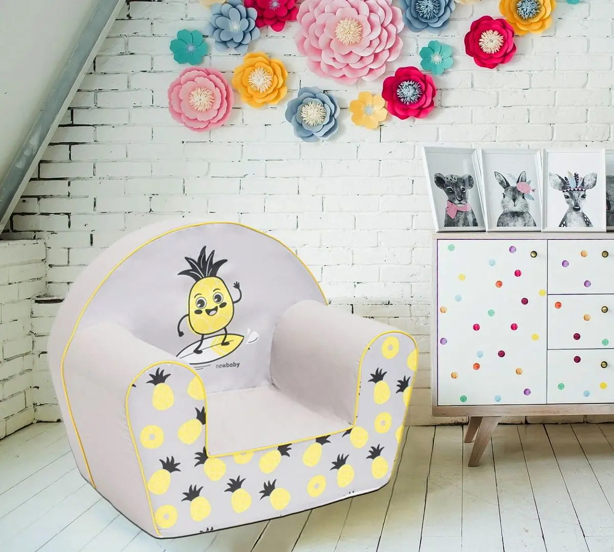 Детское кресло New Baby Pineapple 52574 (Gray)