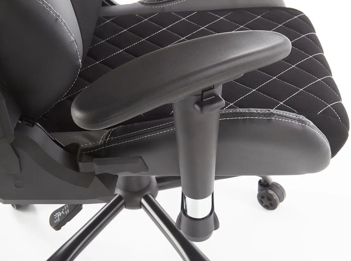 Fotoliu gaiming Halmar Drake (Black/Gray)