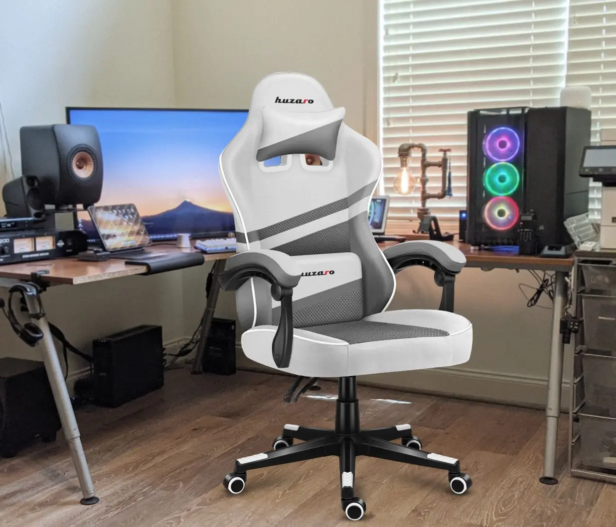 Игровое кресло Huzaro Force Mesh 4.4 (White/Grey)