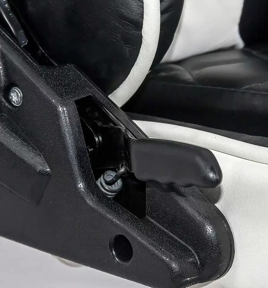 Игровое кресло  Prestige Chairs OFF 307 (Black/White) - 8