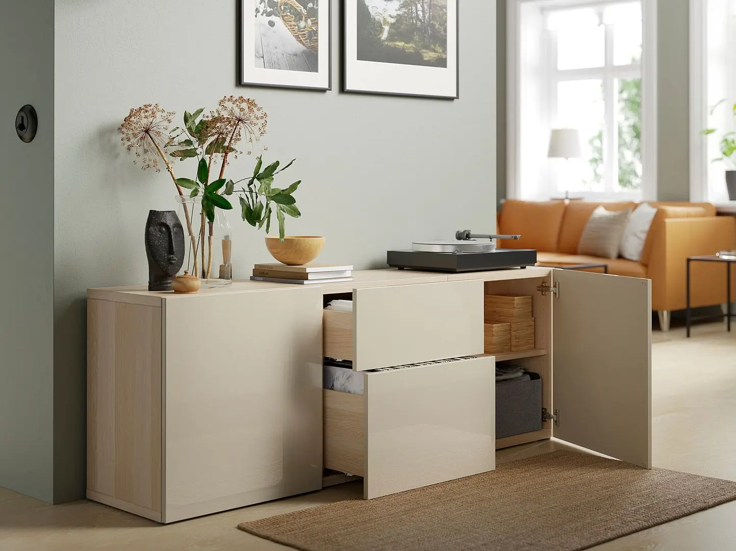 Tumba Ikea Besta/Selsviken sina sertar cu inchidere lina 180x42x65 (Aspect Stejar Antichizat/Bej lucios)