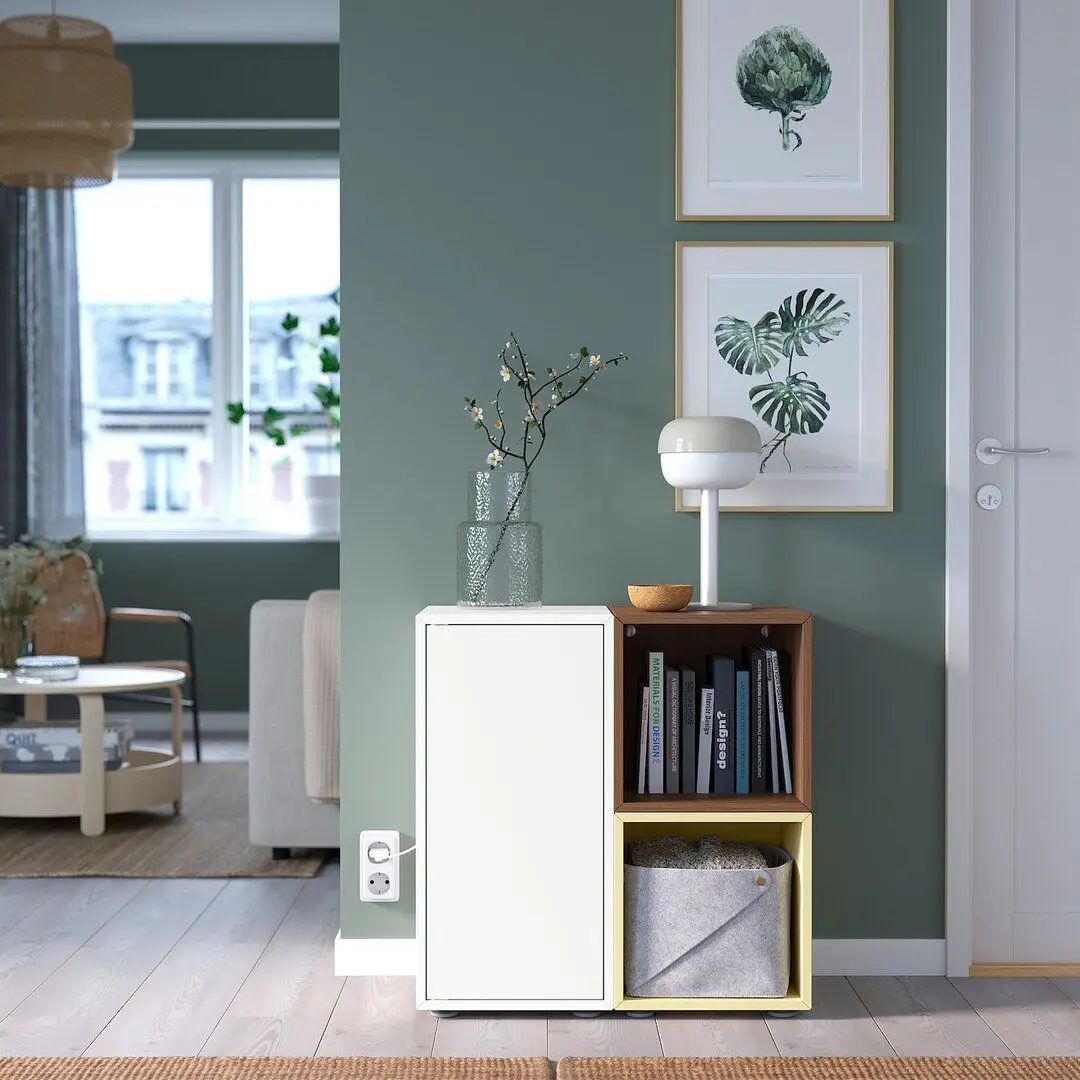 Tumba Ikea Eket cu picioare 70x35x72 (Alb/Aspect nuc/Galben deschis)