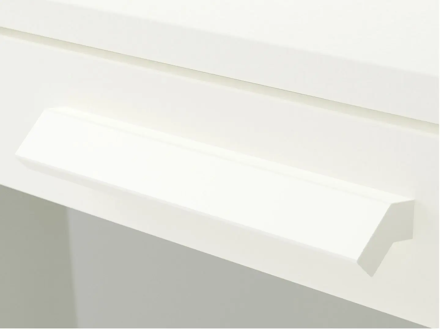 Комод Ikea Brimnes 4 ящика 39x124 (Белый/Матовое Стекло)