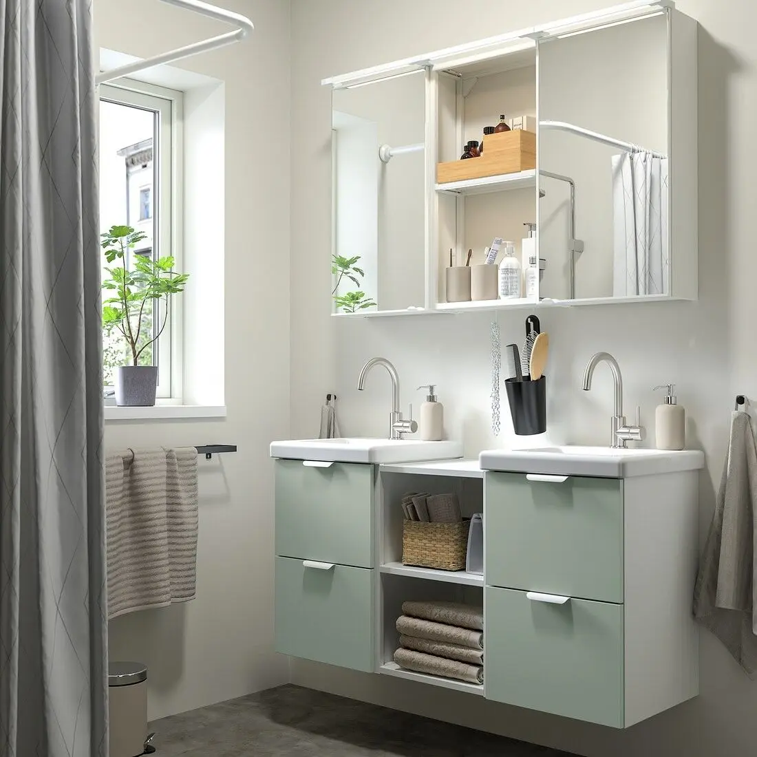 Set de mobila Ikea Enhet/Tvallen/Glypen cu sertare/oglinda 124x43x65 (Alb/Gri-Verde Deschis)